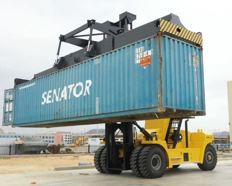 SOCMA Forklift For Logistics Ports (2)