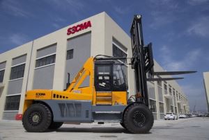 Muntacàrregues pesades amb manipulador elèctric-magnètic per a l’elevació de plaques d’acer